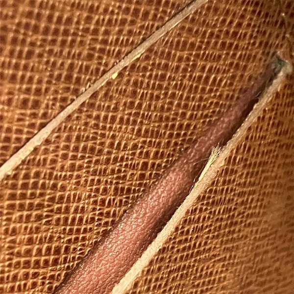 ルイヴィトン モノグラム ポルトフォイユ マルコ M61675 2つ折り財布【中古】