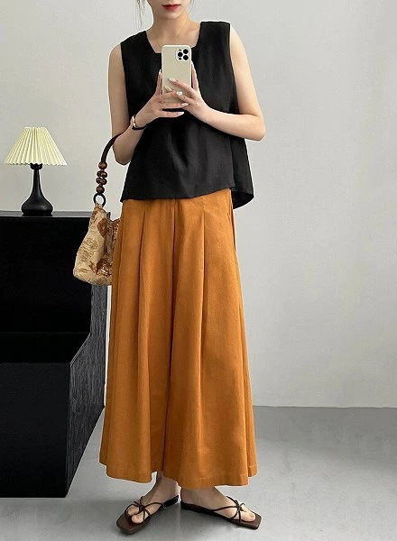 驚きの安さ麻ワンドパンツ　リネンタックフレアパンツ　ゆったりデザイン　バギーパンツ　ほっそり効果お出かけ女子会