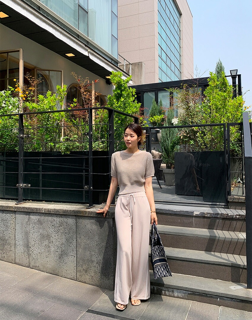 [メガ割りSALE]配色ドロストパイピングニットパンツ