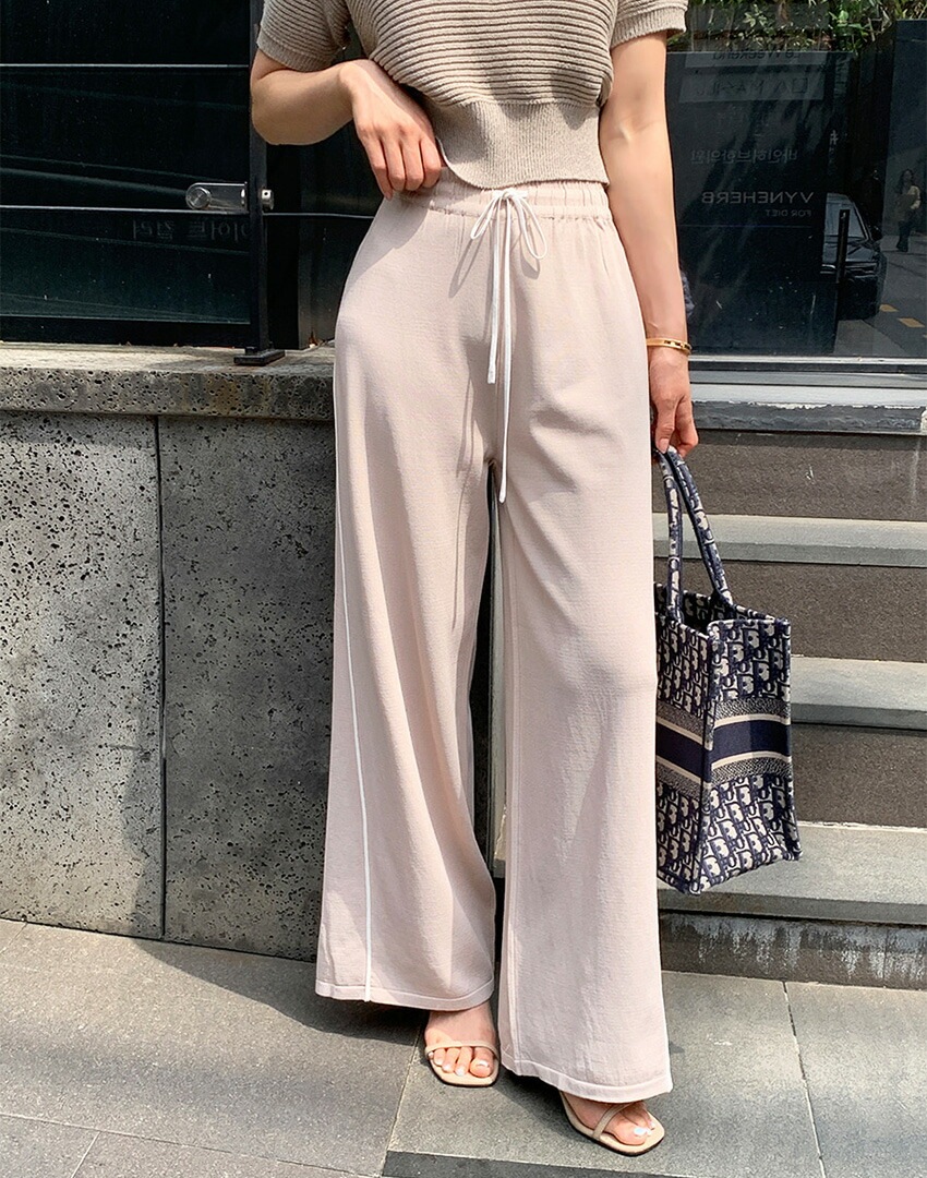 [メガ割りSALE]配色ドロストパイピングニットパンツ