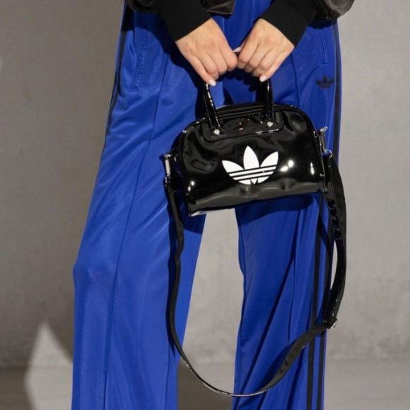 Qoo10] adidas Adicolor Mini Bowlin