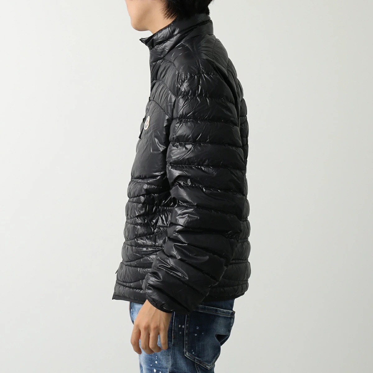 MONCLER モンクレール ダウンジャケット LEVECHE 1A00019 595GJ メンズ アイコンパッチ スタンドカラー 胸ポケット ナイロン 999 MONCLER モンクレール ダウンジャケット LEVECHE 1A00019 595GJ メンズ アイコンパッチ スタンドカラー 胸ポケット ナイロン 999
