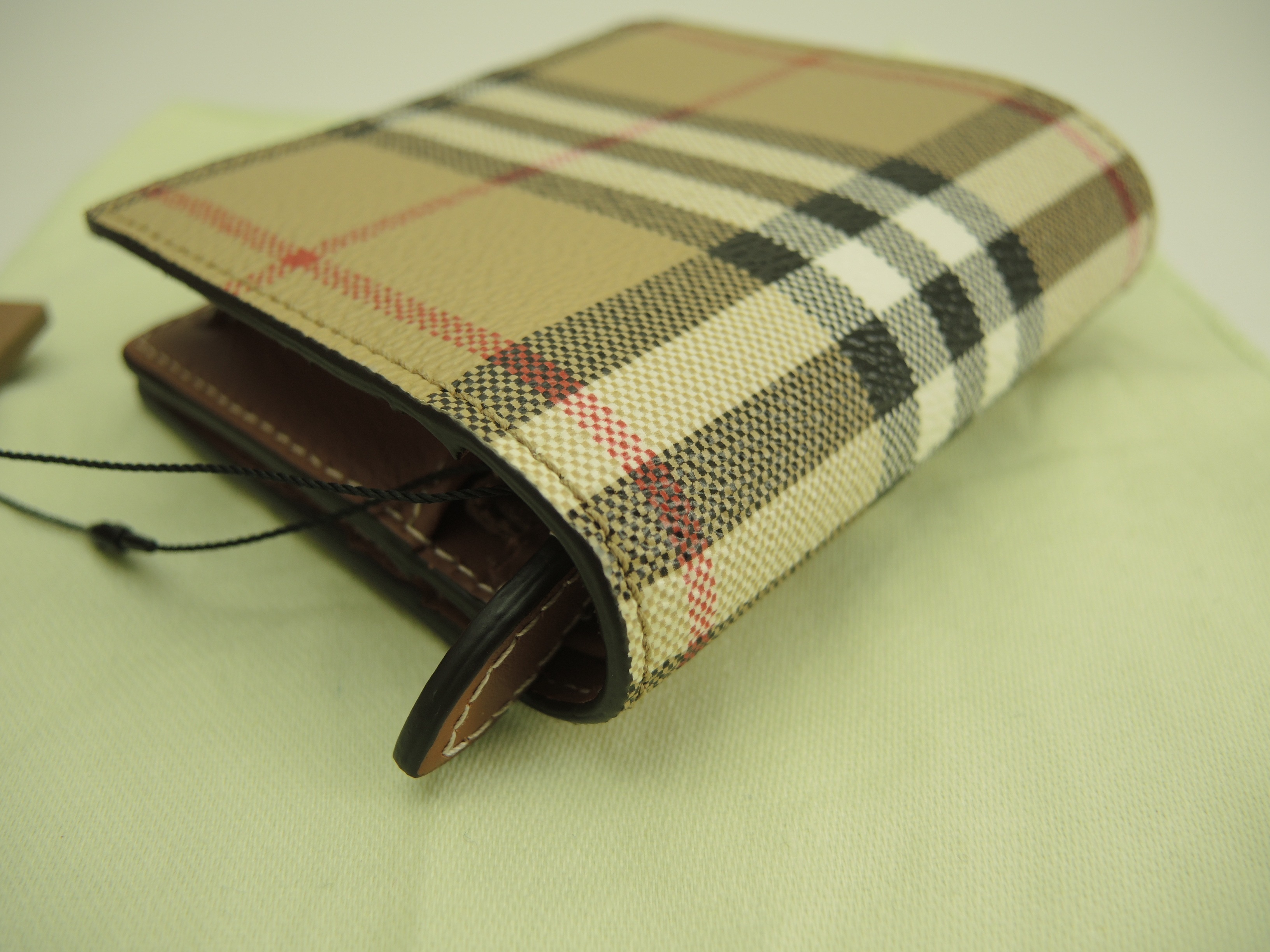 コンパクトウォレット チェック PVC/レザー 2折財布 ミニウォレット 新品@ 3 コンパクトウォレット チェック PVC/レザー 2折財布 ミニウォレット 新品@ 3