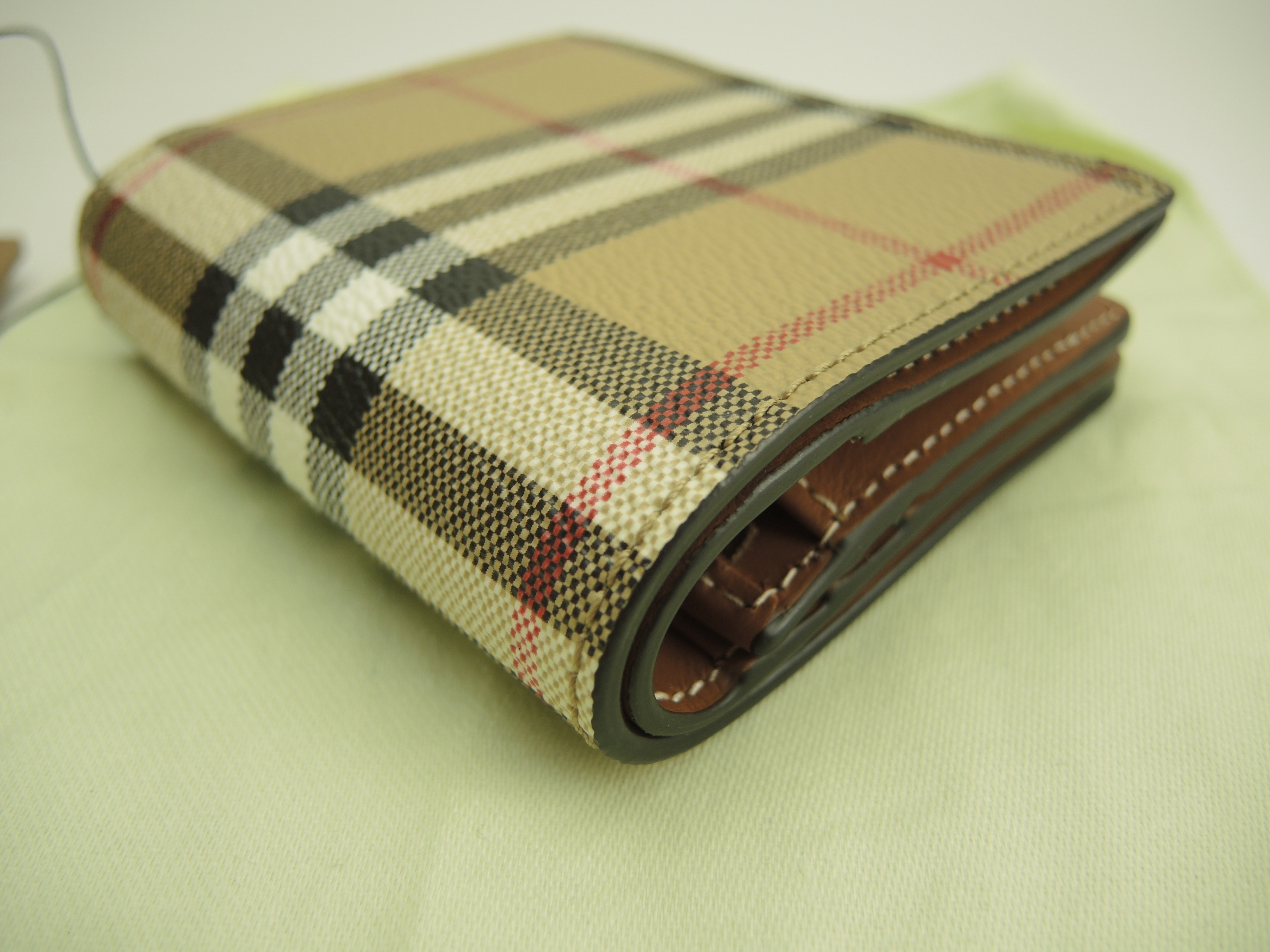 コンパクトウォレット チェック PVC/レザー 2折財布 ミニウォレット 新品@ 3 コンパクトウォレット チェック PVC/レザー 2折財布 ミニウォレット 新品@ 3