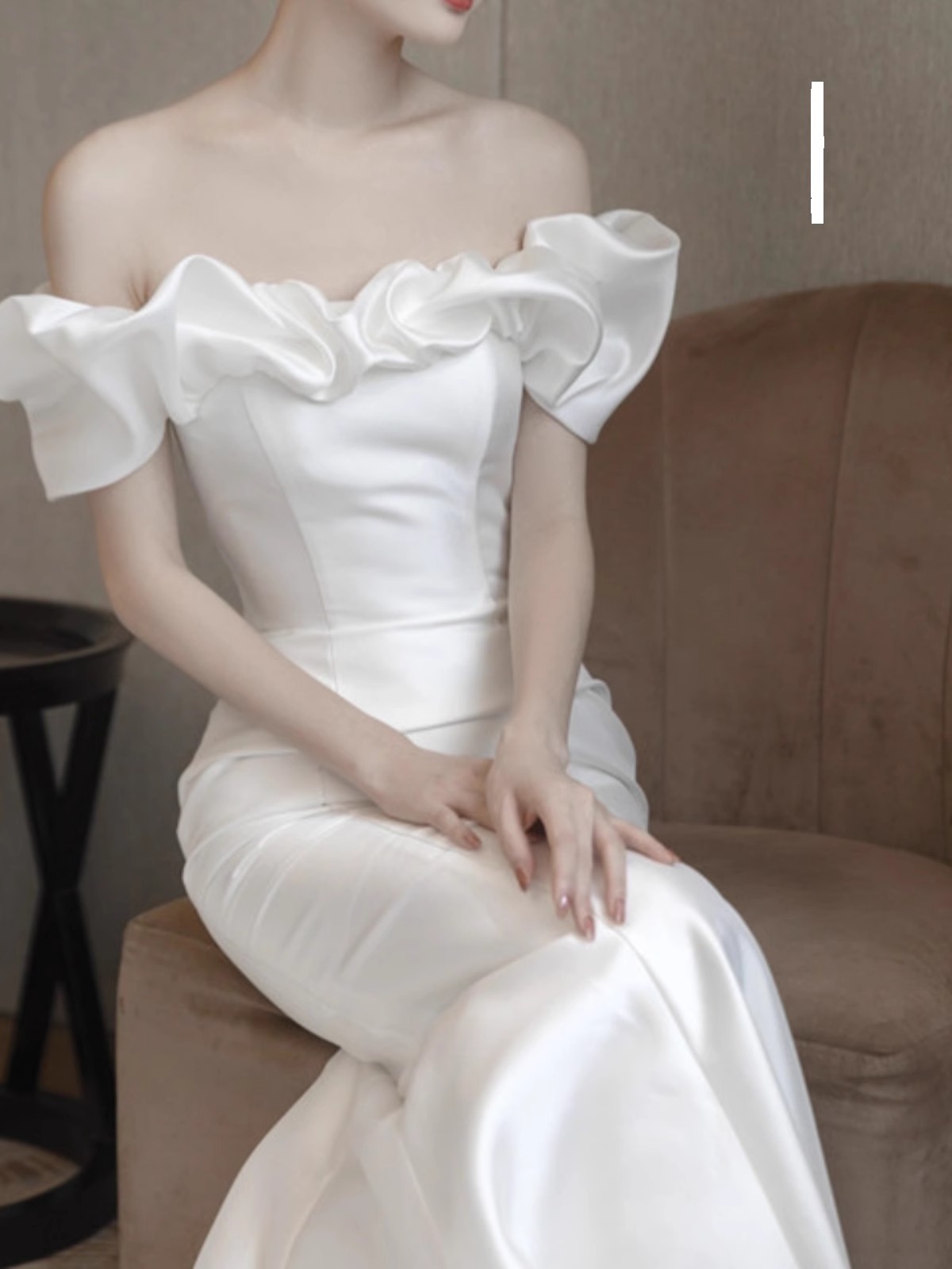 ワンショルダーフレンチライトウエディングサテンシンプル2023新型フィッシュテイルホワイトスリムウエルカムモップお出かけ紗冬 ワンショルダーフレンチライトウエディングサテンシンプル2023新型フィッシュテイルホワイトスリムウエルカムモップお出かけ紗冬