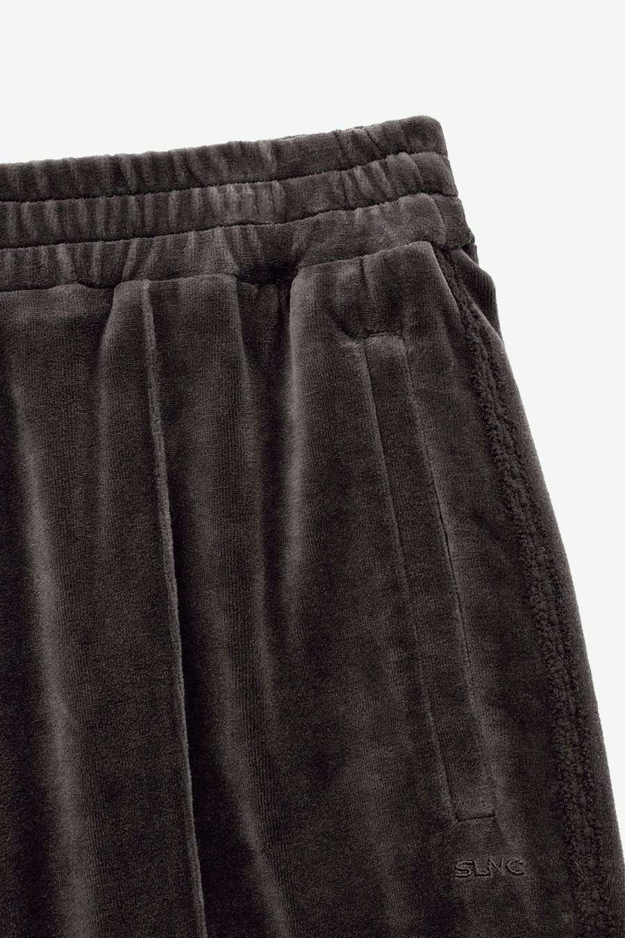 【INSILENCE】[WOMEN] VELVET WIDE PANTS : BROWN