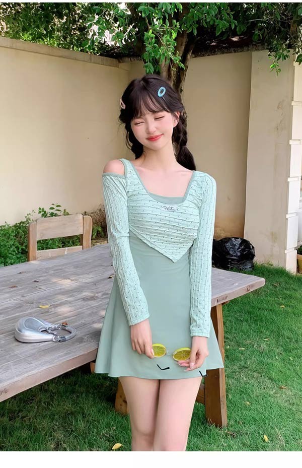 ワンピース水着 水着 2点セット 長袖 ワイヤーなし パッド付 レディース 着瘦せ シンプル セクシー 写真映え 撮影用 海 夏 サマー プール リゾート かわいい 旅行 温泉 大人 女性用 ジュニア