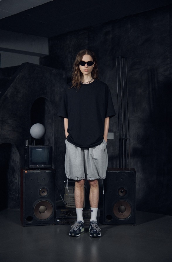 【CPGN STUDIO】23SS★ Bermuda Three-Tuck Balloon Sweatpants CPGN STUDIO】 Bermuda Three-Tuck Balloon Sweatpants ショート