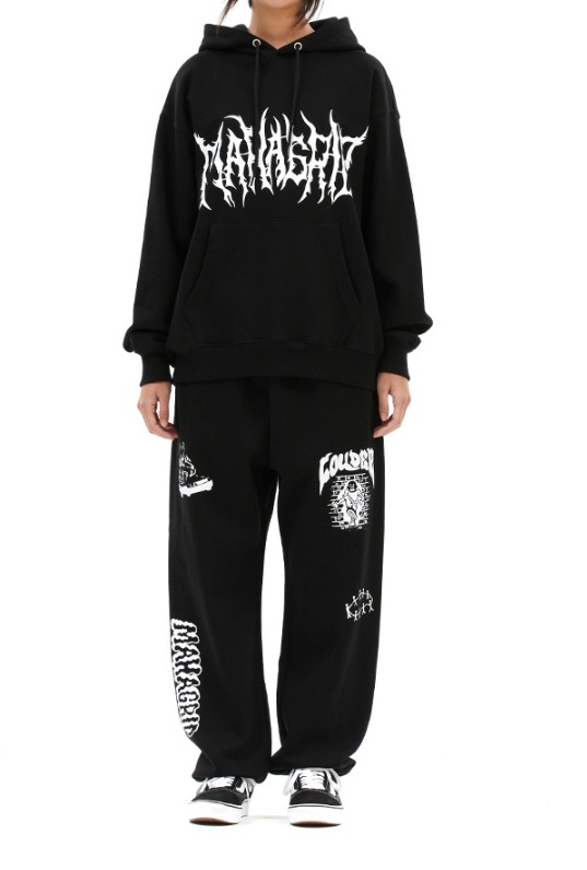 [mahagrid] GOTH LOGO HOODIE pattayablatt.com