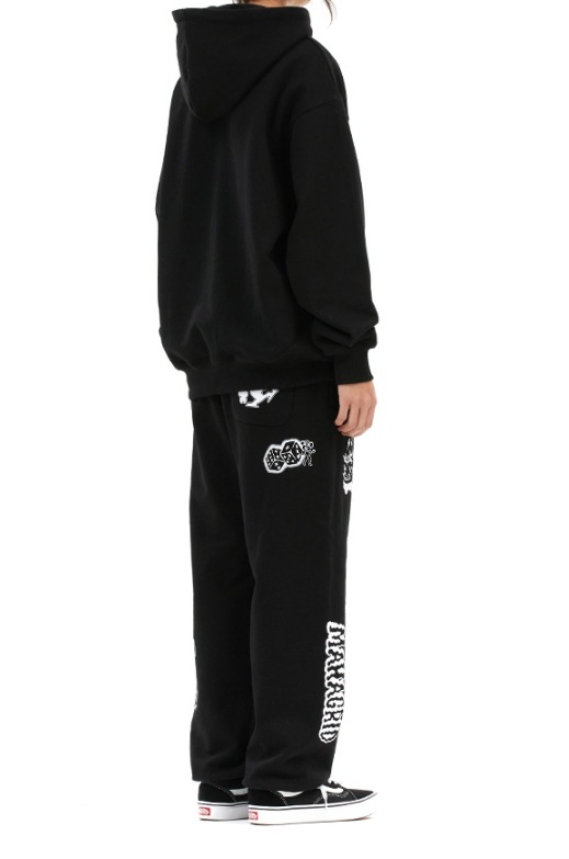 [mahagrid] GOTH LOGO HOODIE pattayablatt.com