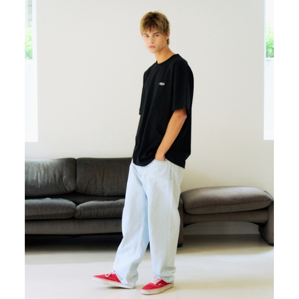 スローアシッドベーシックサックオーバルロゴ半袖Tシャツ [ブラック]