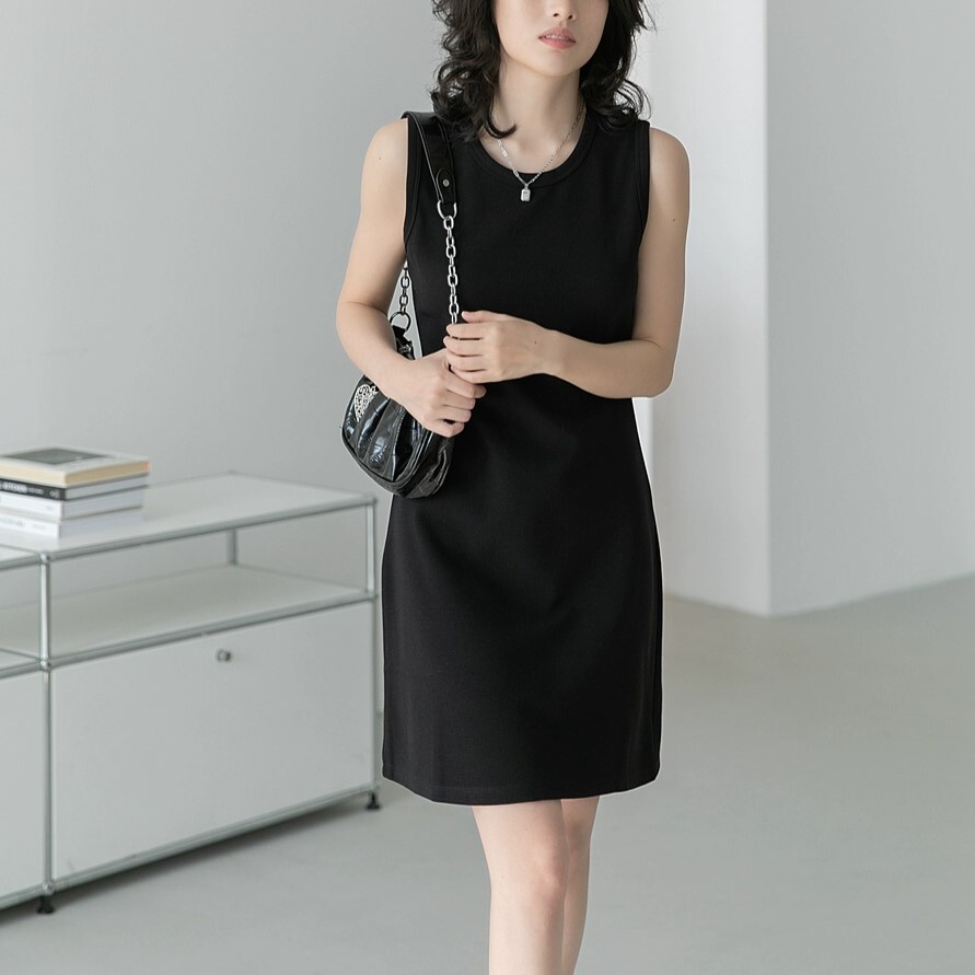 ワンピース ミニ丈 膝上 膝下 ロング丈 袖なし ノースリーブ ラウンドネック ストレート Iライン スリット バックスリット 薄手 大人可愛い きれいめ シンプル 大人 おしゃれ お洒落 かっこいい ワンピース ミニ丈 膝上 膝下 ロング丈 袖なし ノースリーブ ラウンドネック ストレート Iライン スリット バックスリット 薄手 大人可愛い きれいめ シンプル 大人 おしゃれ お洒落 かっこいい
