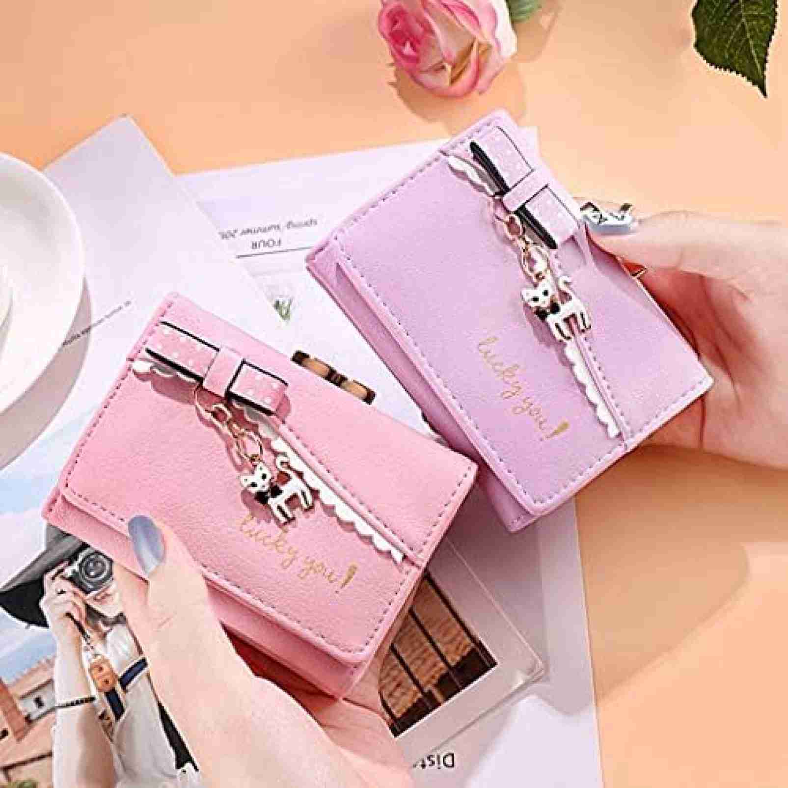 【15%OFFクーポン~】ミニ財布 レディース 三つ折り がま口 猫柄 カード/小銭入れ 可愛い シンプル 大容量 短財布 金運財布 ミニウォレット 軽量 機能 高校生 中学生 女性用 【15%OFFクーポン~】ミニ財布 レディース 三つ折り がま口 猫柄 カード/小銭入れ 可愛い シンプル 大容量 短財布 金運財布 ミニウォレット 軽量 機能 高校生 中学生 女性用