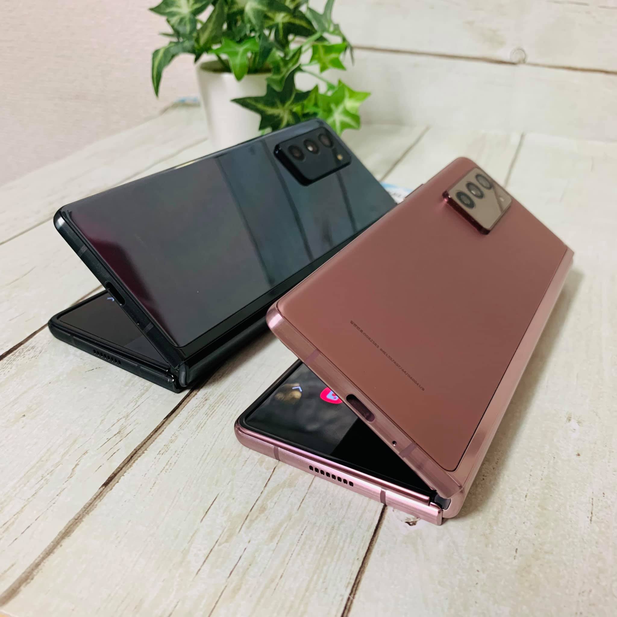 [Used]Samsung GalaxyZ Fold2 5G SM-F916N 256GB フリー