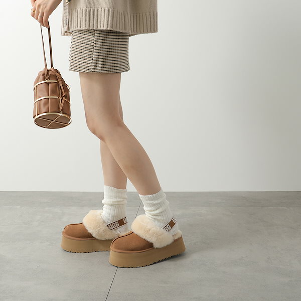 専用出品 UGG ベージュ プラットフォームサンダル アグ UGG UGG プラットフォーム サンダル 1113474 FUNKETTE ストラップ