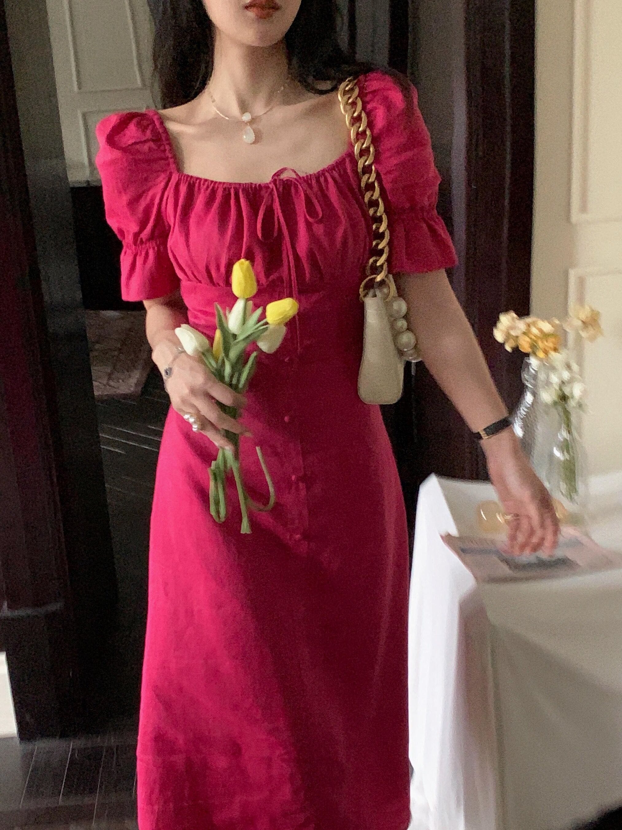 ワンピース レトロ クラシカル 膝下 ミモレ丈 袖あり 半袖 パフスリーブ スクエアネック 襟付き 細身 リボン ハイウエスト ピンク 大人可愛い きれいめ シンプル カジュアル 大人 お洒落 個性的 ワンピース レトロ クラシカル 膝下 ミモレ丈 袖あり 半袖 パフスリーブ スクエアネック 襟付き 細身 リボン ハイウエスト ピンク 大人可愛い きれいめ シンプル カジュアル 大人 お洒落 個性的