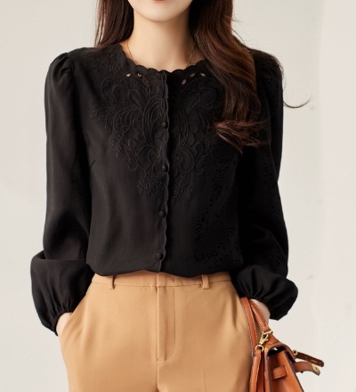 アンティーク調 トップス シャツ 袖なし 長袖 ラウンドネック 刺繍 フリル かわいい 大人可愛い きれいめ シンプル 大人 上品 おしゃれ お洒落 大人女子 キュート ガーリー エレガント とろみ感 アンティーク調 トップス シャツ 袖なし 長袖 ラウンドネック 刺繍 フリル かわいい 大人可愛い きれいめ シンプル 大人 上品 おしゃれ お洒落 大人女子 キュート ガーリー エレガント とろみ感
