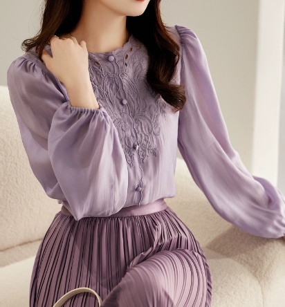 アンティーク調 トップス シャツ 袖なし 長袖 ラウンドネック 刺繍 フリル かわいい 大人可愛い きれいめ シンプル 大人 上品 おしゃれ お洒落 大人女子 キュート ガーリー エレガント とろみ感 アンティーク調 トップス シャツ 袖なし 長袖 ラウンドネック 刺繍 フリル かわいい 大人可愛い きれいめ シンプル 大人 上品 おしゃれ お洒落 大人女子 キュート ガーリー エレガント とろみ感