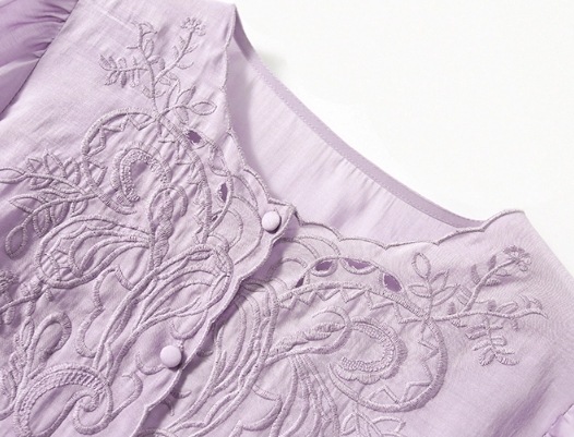 アンティーク調 トップス シャツ 袖なし 長袖 ラウンドネック 刺繍 フリル かわいい 大人可愛い きれいめ シンプル 大人 上品 おしゃれ お洒落 大人女子 キュート ガーリー エレガント とろみ感 アンティーク調 トップス シャツ 袖なし 長袖 ラウンドネック 刺繍 フリル かわいい 大人可愛い きれいめ シンプル 大人 上品 おしゃれ お洒落 大人女子 キュート ガーリー エレガント とろみ感