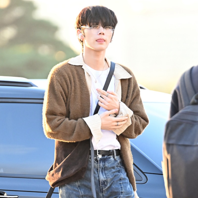 [BOYNEXTDOOR テサン 着用] MENDED PLAY CARDIGAN 韓国 アイドル 長袖 ニット アウター 制服 レディース メンズ 秋 冬