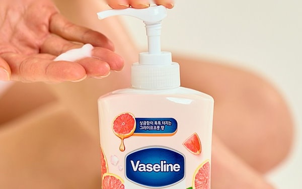 Qoo10] ヴァセリン スーパーフード ボディローション グレー