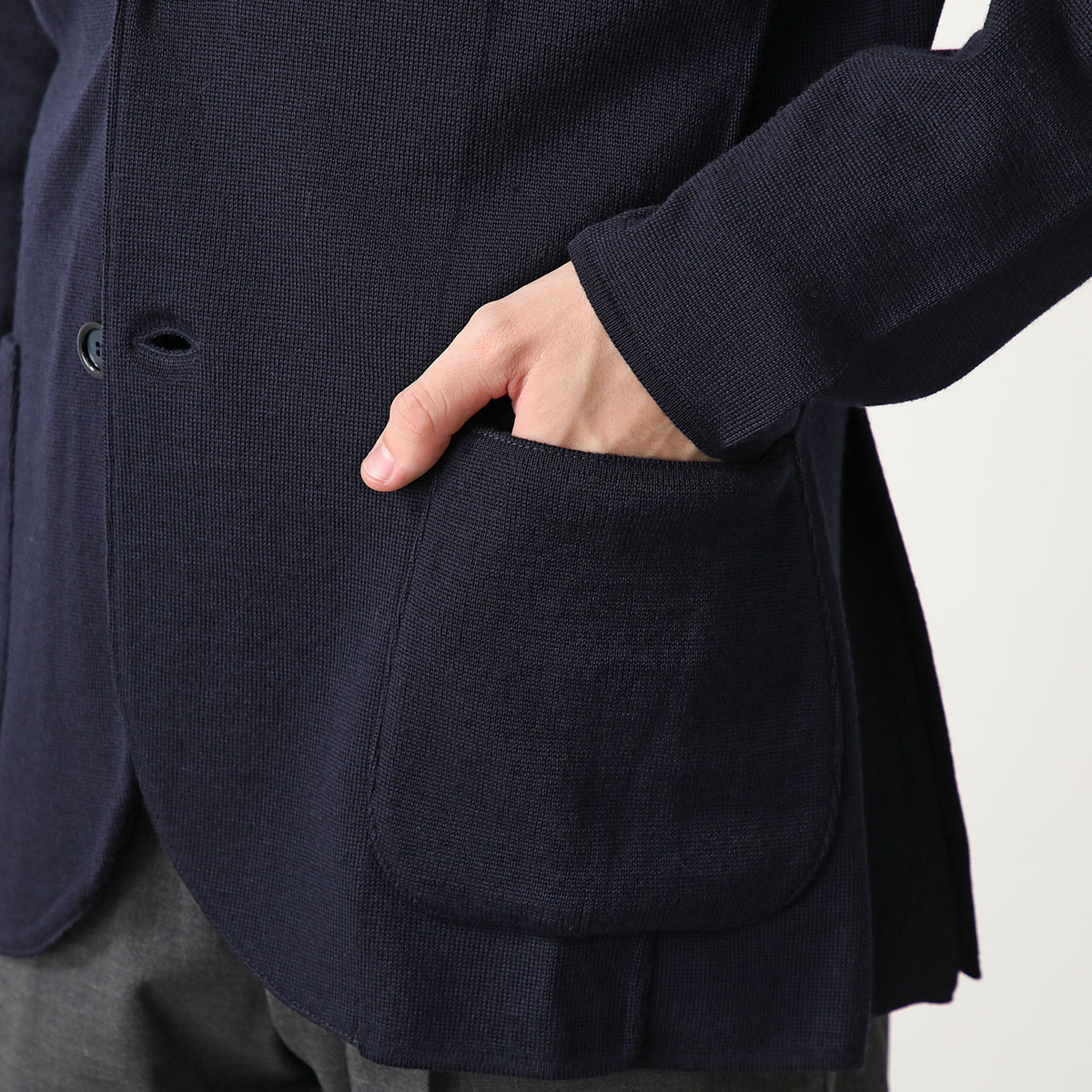 LARDINI ラルディーニ ニットジャケット IVLJM56 IV63000 メンズ カーディガン シングルブレスト サイドベンツ ラペルピン 2B カラー6 LARDINI ラルディーニ ニットジャケット IVLJM56 IV63000 メンズ カーディガン シングルブレスト サイドベンツ ラペルピン 2B カラー6