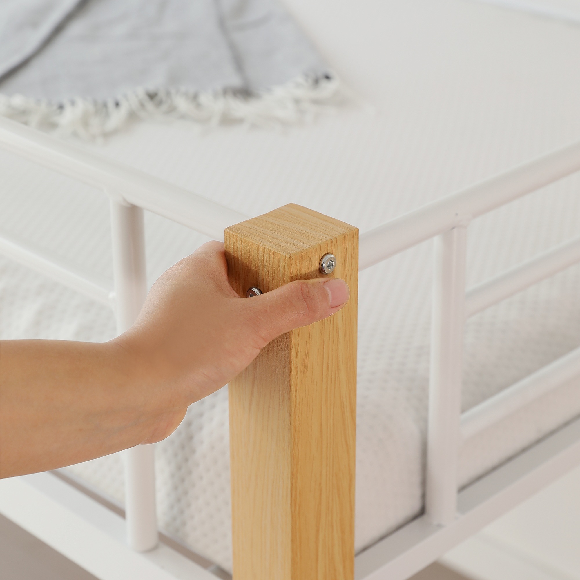 ロフトベッドベッド パイプベッドベッド シングル 耐荷重150kg 高さ109m ハイベッドベッド ロフトベッドベッドロータイプ 棚 収納 北欧風 大人 一人暮らし 子供部屋 送料無料 スチール 耐震 ロフトベッドベッド パイプベッドベッド シングル 耐荷重150kg 高さ109m ハイベッドベッド ロフトベッドベッドロータイプ 棚 収納 北欧風 大人 一人暮らし 子供部屋 送料無料 スチール 耐震