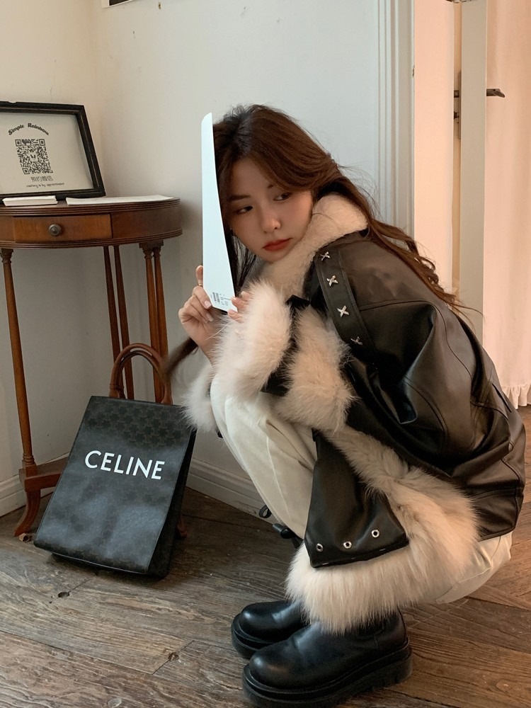 AWアウター新作 おしゃれ 気質 ジャケット アウター 厚手 裏起毛ファッション 防寒カジュア コート 皮毛一体 ライダース AWアウター 裏起毛ファッション AWアウター新作 おしゃれ 気質 ジャケット アウター 厚手 裏起毛ファッション 防寒カジュア コート 皮毛一体 ライダース AWアウター 裏起毛ファッション