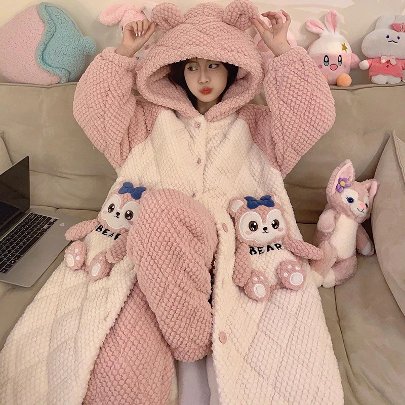 サンゴのベルベットの寝衣女性冬の新しい三層綿のパジャマフランネルのかわいい大きなサイズの保温家庭服 サンゴのベルベットの寝衣女性冬の新しい三層綿のパジャマフランネルのかわいい大きなサイズの保温家庭服