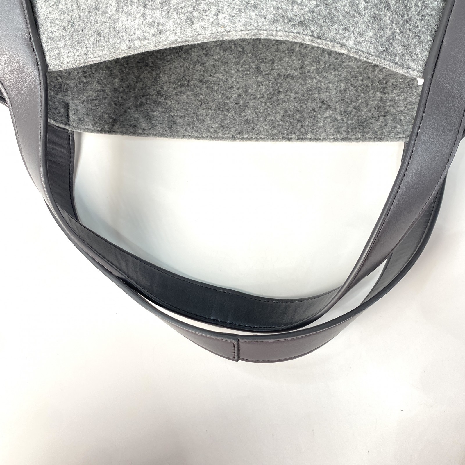 美品 ステラマッカートニー Stella McCarthney レディース スタッズロゴ トートバッグ ウール ポーチ付き