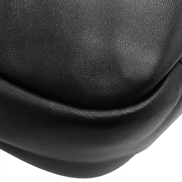 プラダ PRADA 2WAYバッグ パデッド ナッパレザー バッグ レザー ブラック シルバー金具 黒 ハンドバッグ ショルダー 三角ロゴプレート 1BA384 【保存袋】【中古】 プラダ PRADA 2WAYバッグ パデッド ナッパレザー バッグ レザー ブラック シルバー金具 黒 ハンドバッグ ショルダー 三角ロゴプレート 1BA384 【保存袋】【中古】