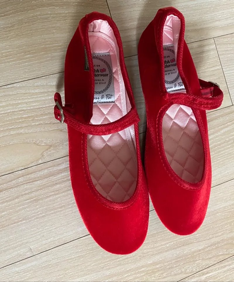 Bella Quilted MarryJanes 7 色 (公式正規品) Bella Quilted MarryJanes 7 色 (公式正規品)