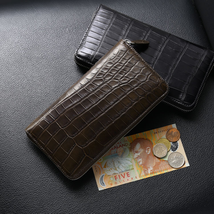クロコダイル レディース 長財布 マット加工 ラウンドファスナー 長財布 一枚革 ナイルクロコダイル 鰐革 本革 財布 鰐 ワニ ラウンド長財布 プレゼント 母の日 ギフト 4FA (06001830 クロコダイル レディース 長財布 マット加工 ラウンドファスナー 長財布 一枚革 ナイルクロコダイル 鰐革 本革 財布 鰐 ワニ ラウンド長財布 プレゼント 母の日 ギフト 4FA (06001830