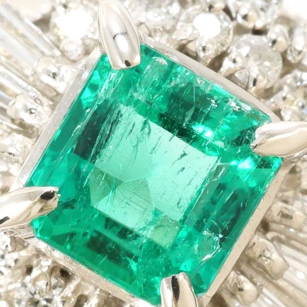 PT900 プラチナ リング 13号 エメラルド 0.54 ダイヤ 0.24 【中古】 PT900 プラチナ リング 13号 エメラルド 0.54 ダイヤ 0.24 【中古】