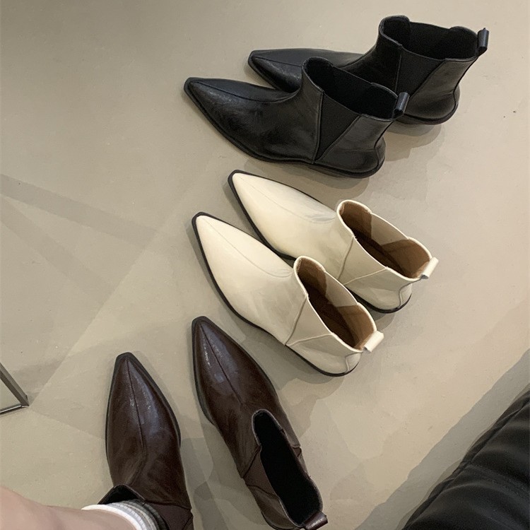 Niubiquatousデザインチェルシーブーツ女性ブーツ秋と冬の新しいメイラードレトロレトロトートースリムシールマーティンブーツ