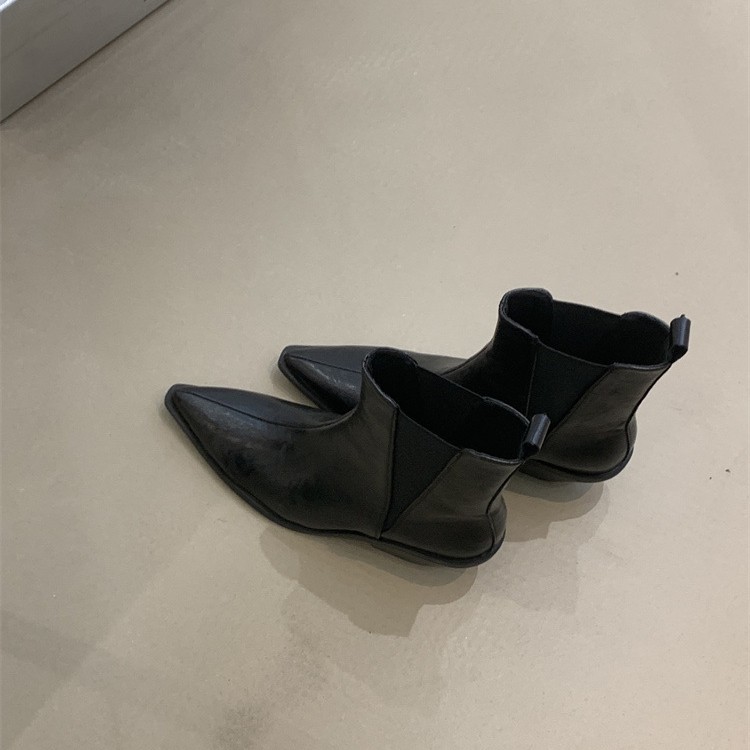 Niubiquatousデザインチェルシーブーツ女性ブーツ秋と冬の新しいメイラードレトロレトロトートースリムシールマーティンブーツ