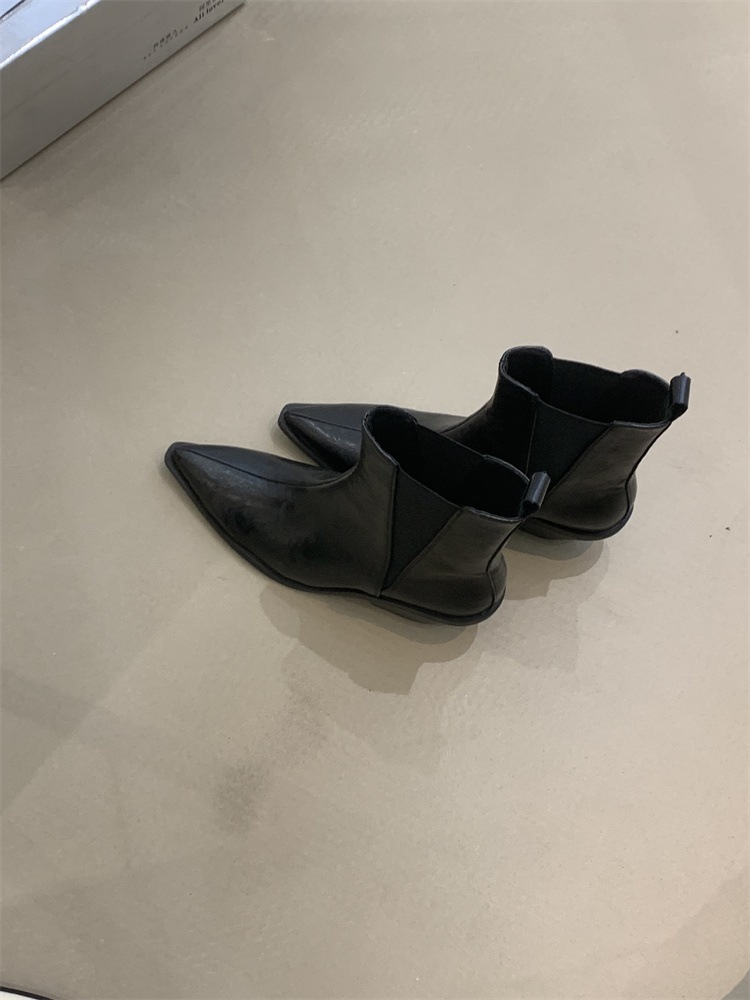 Niubiquatousデザインチェルシーブーツ女性ブーツ秋と冬の新しいメイラードレトロレトロトートースリムシールマーティンブーツ