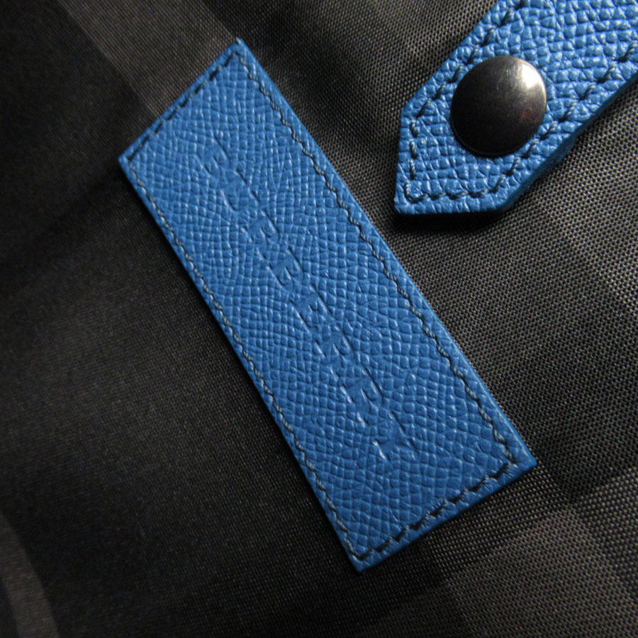 バーバリー BURBERRY ハンドバッグ ショルダーバッグ レザー ネイビー×ブルー ユニセックス t19241a バーバリー BURBERRY ハンドバッグ ショルダーバッグ レザー ネイビー×ブルー ユニセックス t19241a