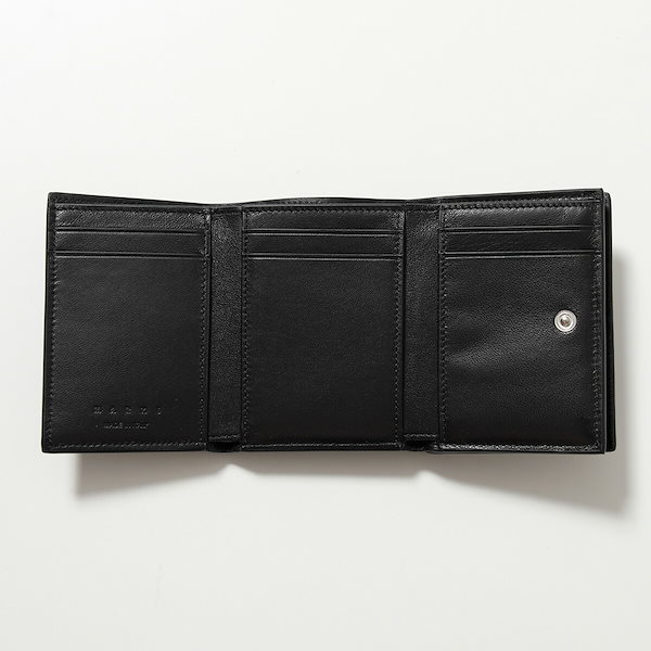 Qoo10] マルニ MARNI マルニ 三つ折り財布 PFM
