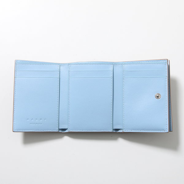 Qoo10] マルニ MARNI マルニ 三つ折り財布 PFM
