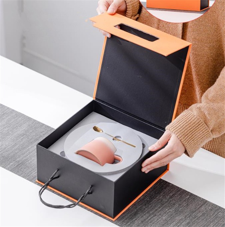 レディース マグカップ スプーン 洗練された カップ コーヒーカップソーサー セット 母の日 母の日-0003948 レディース マグカップ スプーン 洗練された カップ コーヒーカップソーサー セット 母の日 母の日-0003948