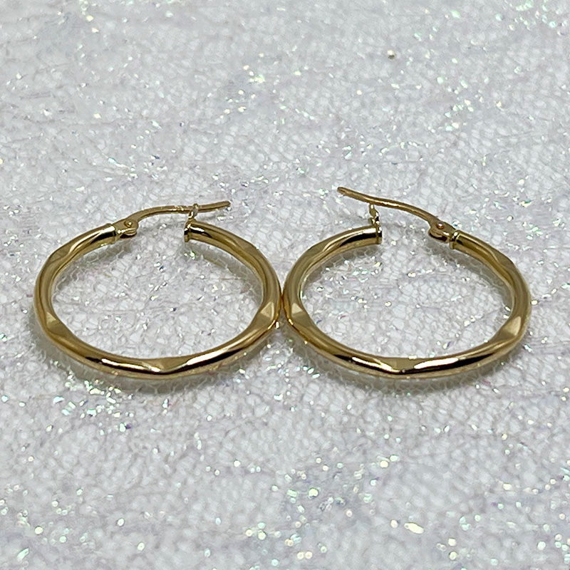 ウノアエレ フープピアス K18YG イエローゴールド UNOAERRE 保証書 純正ポーチ付属 イタリア製 ITALY 750 80OOVX5449900YG クリスマス 結婚記念日 ウノアエレ フープピアス K18YG イエローゴールド UNOAERRE 保証書 純正ポーチ付属 イタリア製 ITALY 750 80OOVX5449900YG クリスマス 結婚記念日