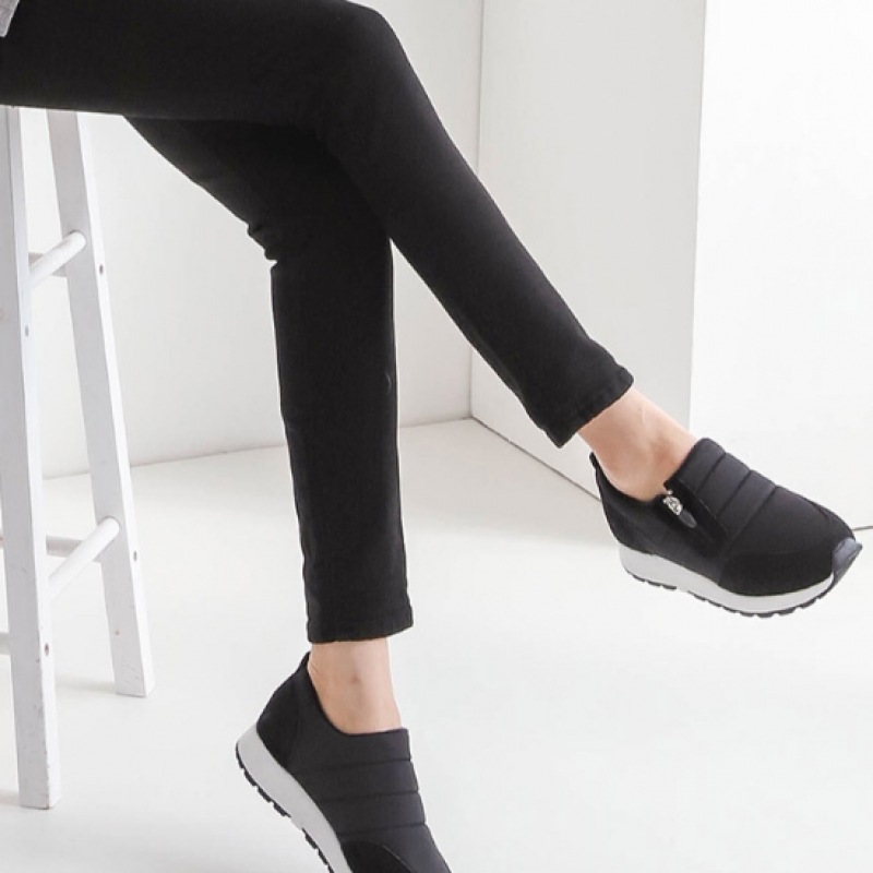 (ニナスパリ) サイドジップパッド入りスニーカー (0K841) (ニナスパリ) サイドジップパッド入りスニーカー (0K841)