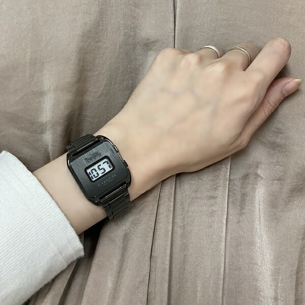 オシャレ ブランド 腕時計 手表 コーチ におすすめ！女性 女友達 ママ友 母親 誕生日 Darcy Digital レディース レトロ デジタル ブラック ブレスレット ウォッチ ポイント消化