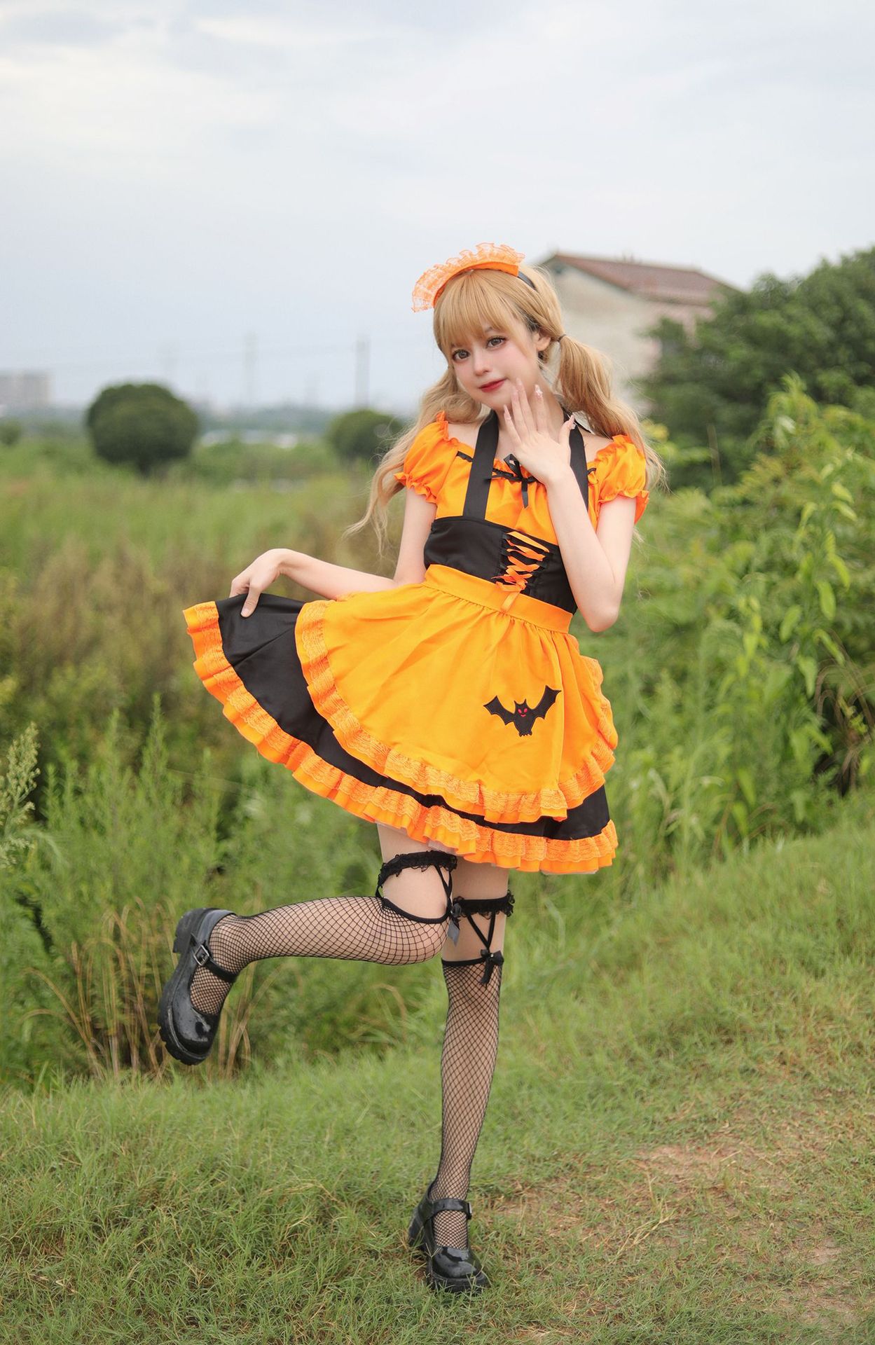 Qoo10] ハロウィン メイド服 オレンジ コウモリ