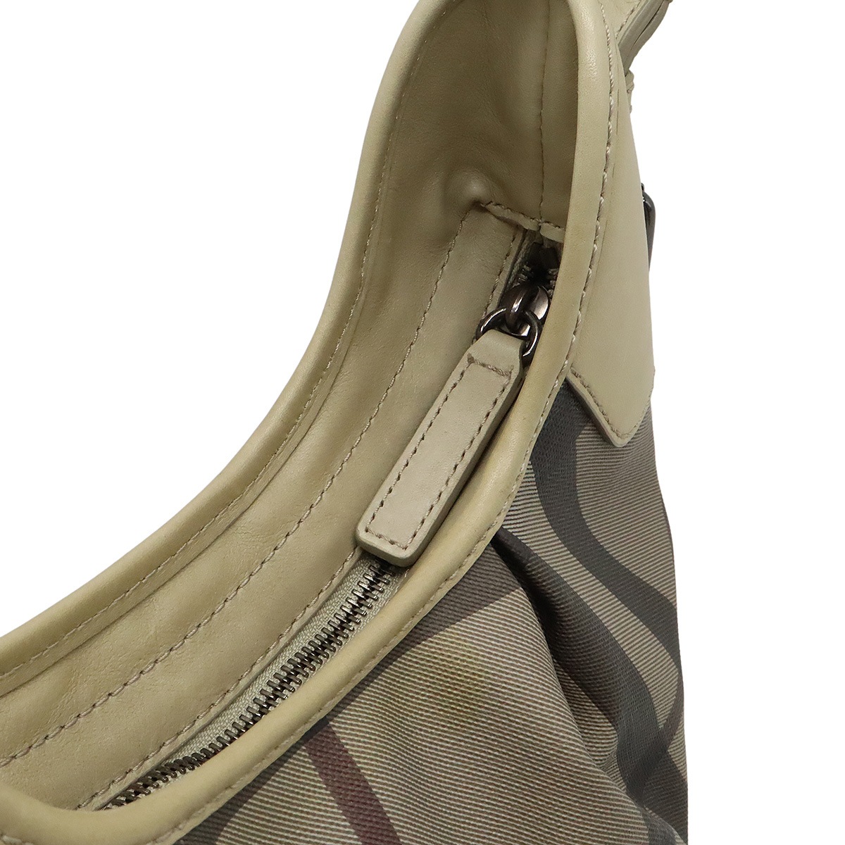 チェック柄 ショルダーバッグ ワンショルダー セミショルダー PVC レザー グレージュ ブラウン チェック柄 ショルダーバッグ ワンショルダー セミショルダー PVC レザー グレージュ ブラウン