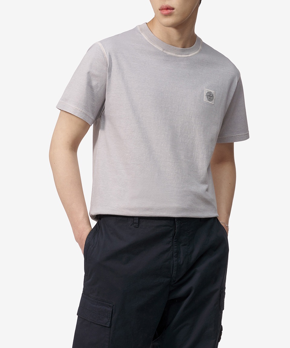 STONE ISLAND ピサト エフェクト ロゴ パッチ Tシャツ