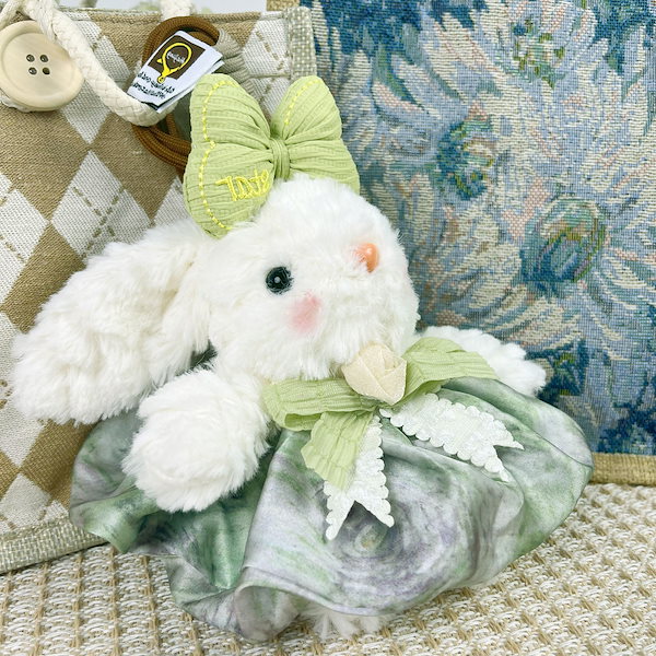 Qoo10] 垂れ耳うさぎ ぬいぐるみ キーホルダー