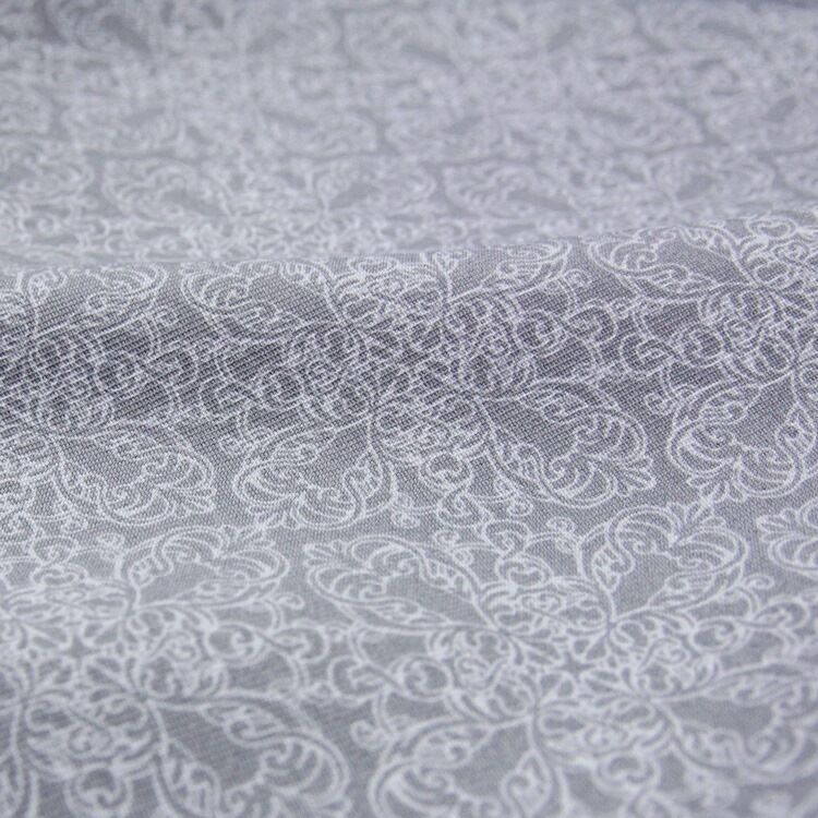 レンタル卒業式 袴 レンタル 女 袴セット 女 卒業式袴セット2尺袖着物＆袴 フルセットレンタル薄ピンククリーム黒格子柄に白とピンクのバラ安い 人気ブランド CECIL McBEE セシルマク