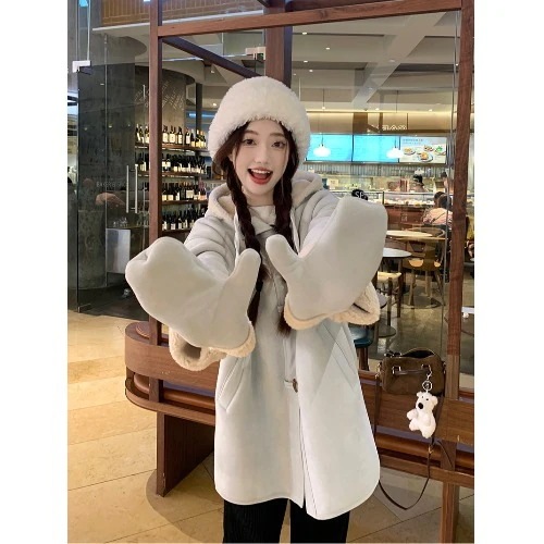 秋冬防寒 あったかアウター 裹起毛大人ゆったりカジュアル ストリート サイズ レディース ムートン ゆるダボ シルエット学生通学丈韓国風 スタイルアップ かわいい ブルゾン ファー系ファッション 秋冬防寒 あったかアウター 裹起毛大人ゆったりカジュアル ストリート サイズ レディース ムートン ゆるダボ シルエット学生通学丈韓国風 スタイルアップ かわいい ブルゾン ファー系ファッション